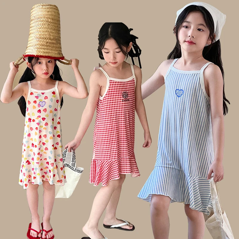 kids summer dress playing outdoors
