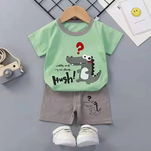 kids wearing summer t shirt and shorts set
