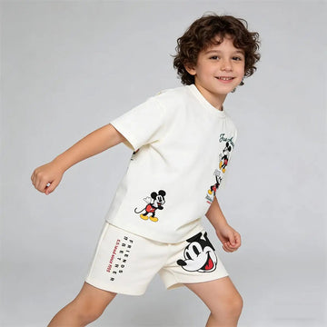 boys casual summer outfit t shirt and shorts
